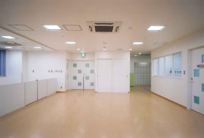 千葉県浦安市入船１－２－１ 新浦安駅前プラザ　マーレ４Ｆ５Ｆ６Ｆにある、保育のお仕事求人