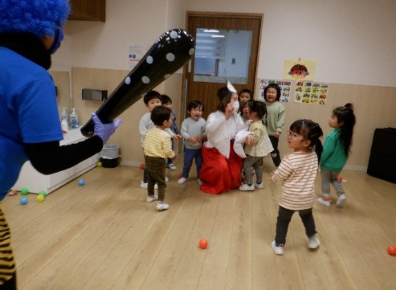 都営大江戸線 勝どき駅にある保育のお仕事求人