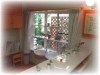 東京都目黒区鷹番2－2－10にある、保育のお仕事求人