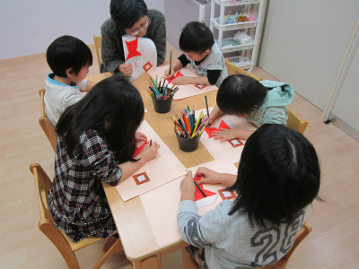 東京都目黒区五本木2-15-9秀永ビル１Fにある、保育のお仕事求人