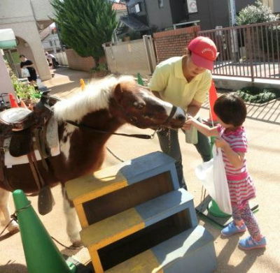 東京都世田谷区瀬田4-12-4にある、保育のお仕事求人