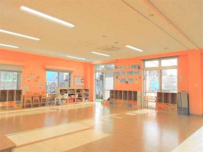 埼玉県坂戸市八幡1-3-46にある、保育のお仕事求人