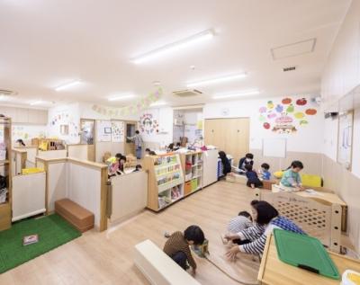 神奈川県藤沢市鵠沼藤が谷1-1-5-2F　江ノ電藤が谷ビルにある、保育のお仕事求人