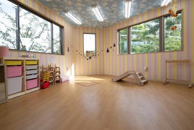 東京都稲城市若葉台３丁目１２−３にある、保育のお仕事求人