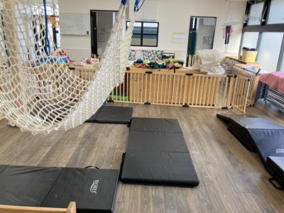 神奈川県横浜市港北区高田東3-1-11-1Fにある、保育のお仕事求人