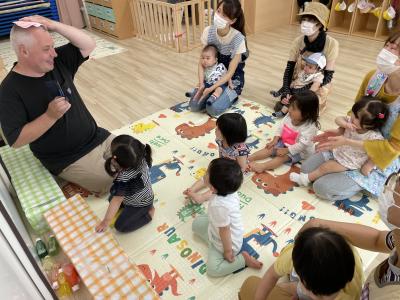 北海道札幌市中央区南二十三条西15丁目1-1　ダイアナ南山鼻ヒルズ B棟2階にある、保育のお仕事求人