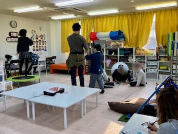 京都府京都市伏見区醍醐 東合場町 13-11 醍醐稲垣ビル 2Fにある、保育のお仕事求人